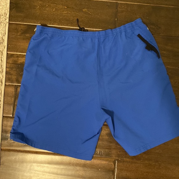 Nike Dri-Fit Shorts - Picture 2 of 3